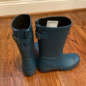 Rain boots
